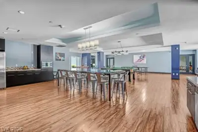 8925 West Flamingo Road 207 Dining Area