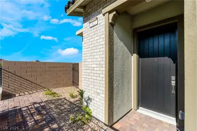 1821 Sparrow Nest Street, Las Vegas, NV 89138 Entry