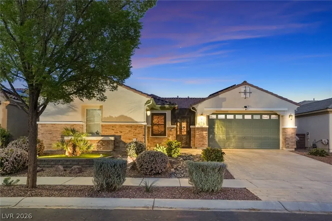 8300 Imperial Lakes Street, Las Vegas, NV 89131
