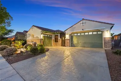 8300 Imperial Lakes Street, Las Vegas, NV 89131 Front of Structure