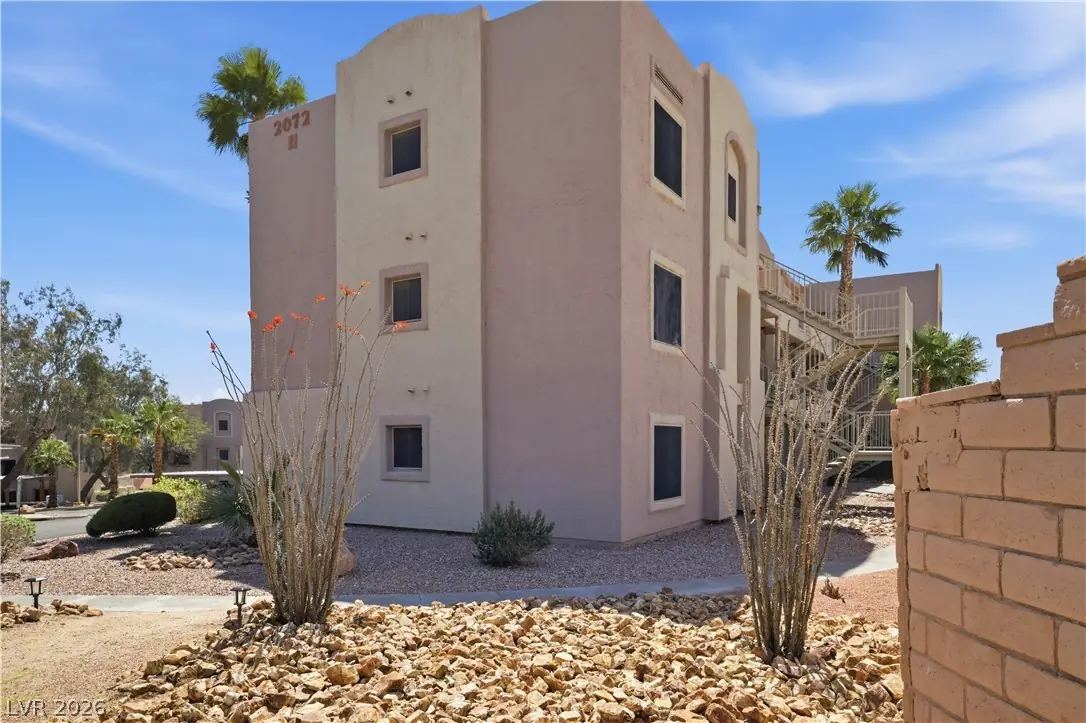 2072 Mesquite Lane 201