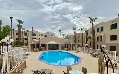 2072 Mesquite Lane 201 Pool