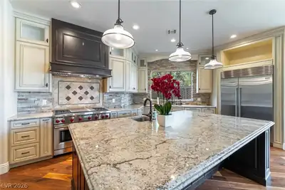 712 Canyon Greens Drive, Las Vegas, NV 89144 Kitchen