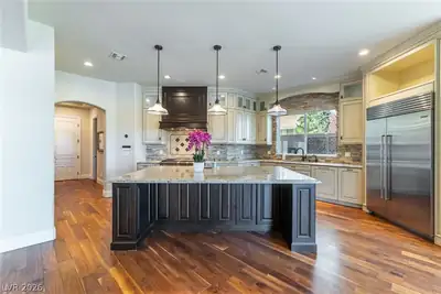 712 Canyon Greens Drive, Las Vegas, NV 89144 Kitchen