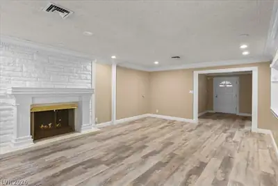 2211 Edgewood Avenue, Las Vegas, NV 89102 Living Room
