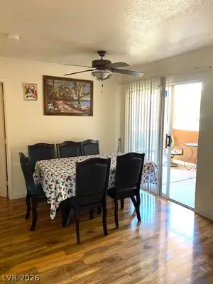 8101 West Flamingo Road 1002 Dining Area