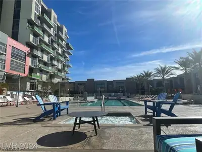 353 East Bonneville Avenue 275 Pool