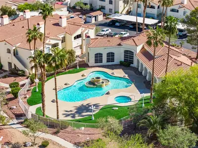 698 South Racetrack Road 823 Pool