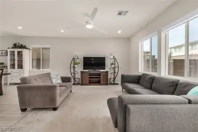 2858 Victorian Road, North Las Vegas, NV 89086 Living Room