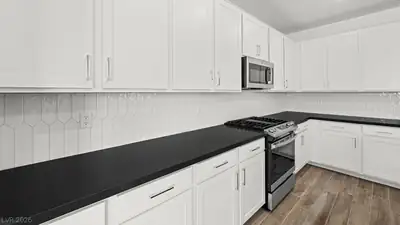 312 Cabasa Place, Henderson, NV 89015 Kitchen