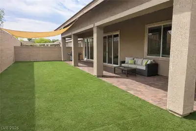 117 General Kelly Avenue, Henderson, NV 89011 Yard