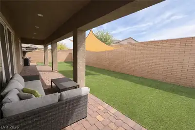 117 General Kelly Avenue, Henderson, NV 89011 Patio