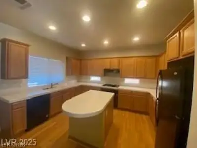 784 San Jacoma Place - Kitchen