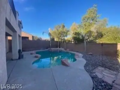 784 San Jacoma Place - Pool