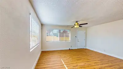 1302 Rexford Place 1 Living Room