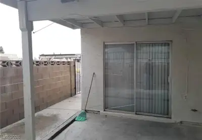 1936 ST Lawrence Drive, Las Vegas, NV 89108 Patio