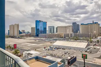 211 East Flamingo Road 1018 View