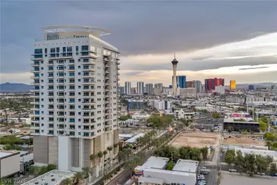 200 Hoover Avenue 807, Las Vegas