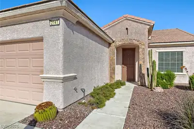 2141 Sawtooth Mountain Drive, Henderson