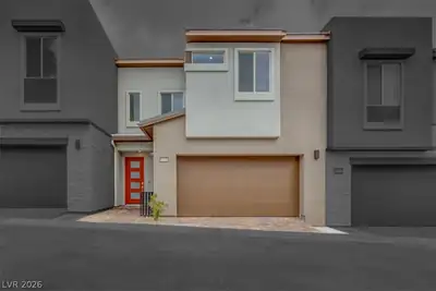 11898 Glide Reflection Avenue, Las Vegas, NV 89138 Front of Structure