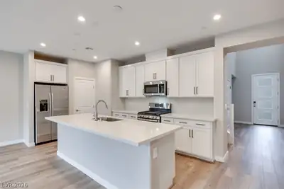11898 Glide Reflection Avenue, Las Vegas, NV 89138 Kitchen