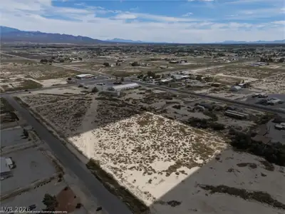2161 West Larsen Drive Pahrump, NV 89060