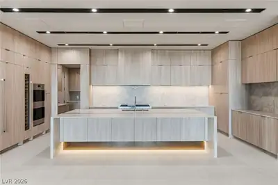 10 Harlow View Court 19 Kitchen