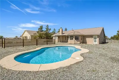 401 Arapahoe Street, Pahrump
