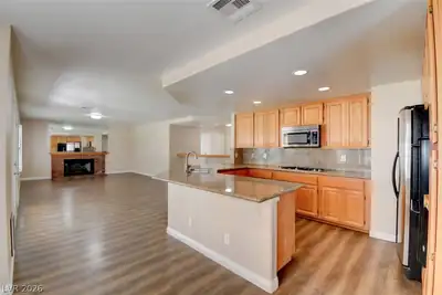 8217 Ocean Terrace Way, Las Vegas, NV 89128 Kitchen