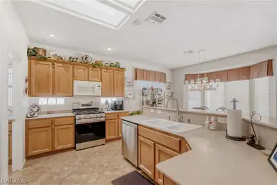 1684 Wellington Springs Avenue Kitchen