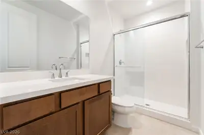 11519 Morning Leap Court, Las Vegas, NV 89138 Primary Bathroom