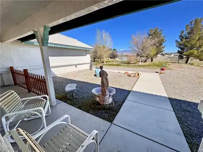 2640 South ZEPHYR Avenue Patio