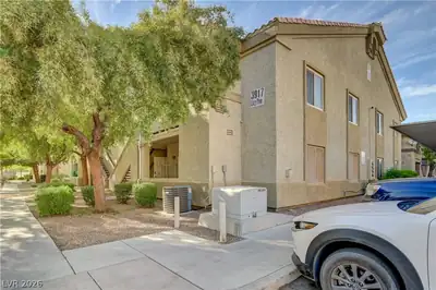 3917 Lazy Pine Street 102, Las Vegas, NV 89108 Kitchen
