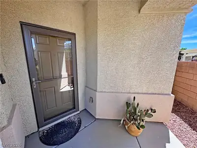 5165 East Lilia Avenue Entry