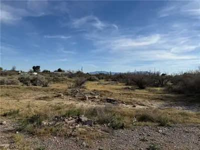 841 West Pearwood Lane Pahrump, NV 89060