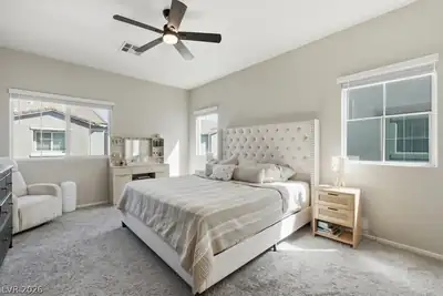 2861 Sunflower Days Avenue 2142 Bedroom