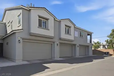 2861 Sunflower Days Avenue 2142, North Las Vegas