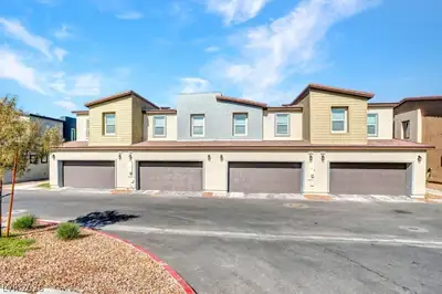432 Horizon Cove Place, Henderson, NV 89002 Front of Structure