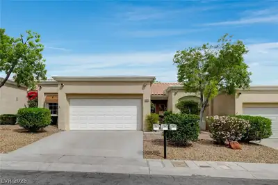 10028 Bundella Drive Las Vegas, NV 89134