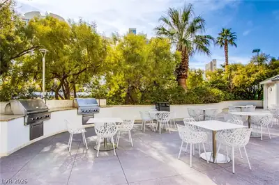222 Karen Avenue 306 Patio