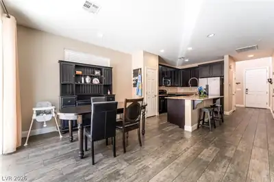 7113 Forest Heights Court, Las Vegas, NV 89166 Dining Area