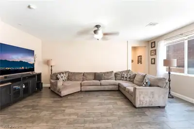 7113 Forest Heights Court, Las Vegas, NV 89166 Living Room