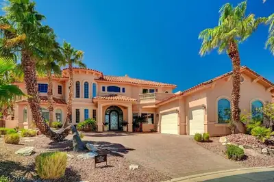 2 Camino Barcelona Place, Henderson