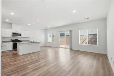 4706 Turquoise Cliffs Avenue, Las Vegas, NV 89141 Kitchen