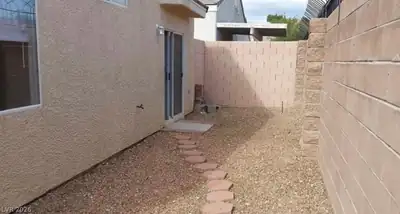 2100 Fred Brown Drive, Las Vegas, NV 89106 Yard