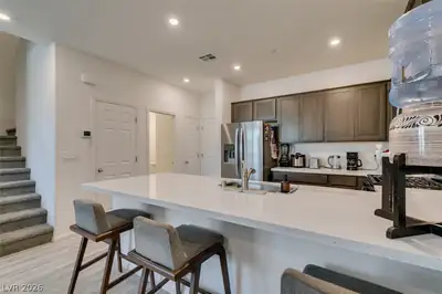 602 Bellus Place, Henderson, NV 89015 Kitchen