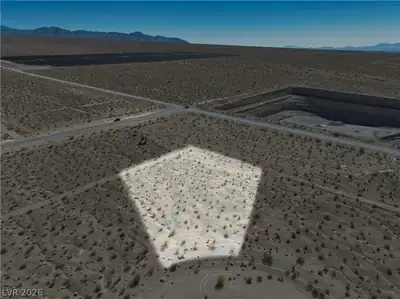 4070 Big Rock Avenue Pahrump, NV 89060