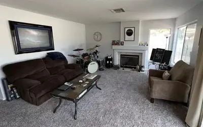 3316 Diego Bay Circle, Las Vegas, NV 89117 Living Room