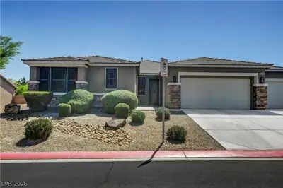 3905 Vincelli Avenue, North Las Vegas, NV 89031 Front of Structure