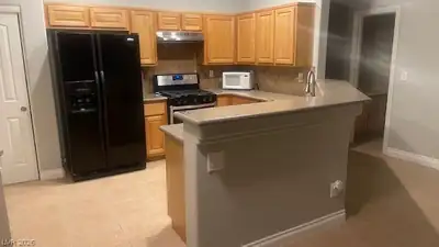 8664 Traveling Breeze Avenue 102 Kitchen